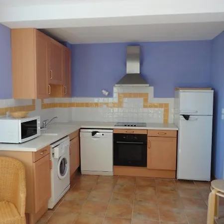 Confortable Avec Piscine Au Coeur Du Plateau De Valensole - Fr-1-822-6 Apartment